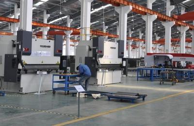 教師辭職創(chuàng)辦工廠,生產(chǎn)機械產(chǎn)品,年產(chǎn)值達(dá)到數(shù)千萬元